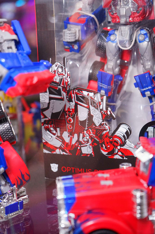 SDCC-2017-Hasbro-Transformers-089