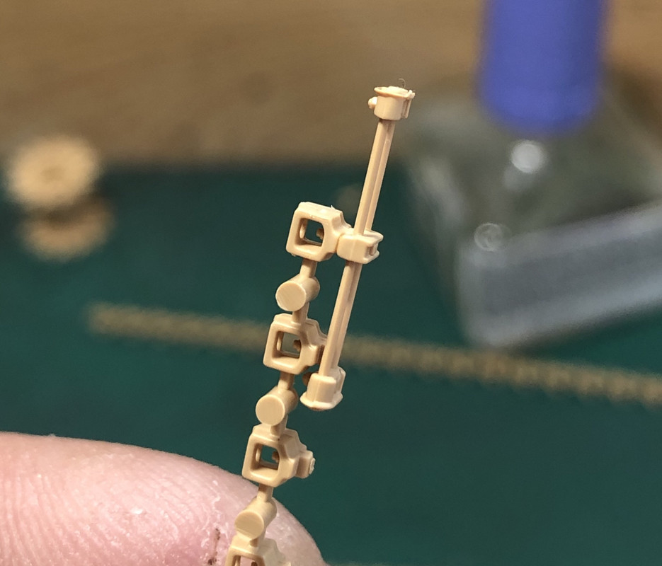 7D09964D-9B0E-4D49-A4F7-1DCCACA57BB9