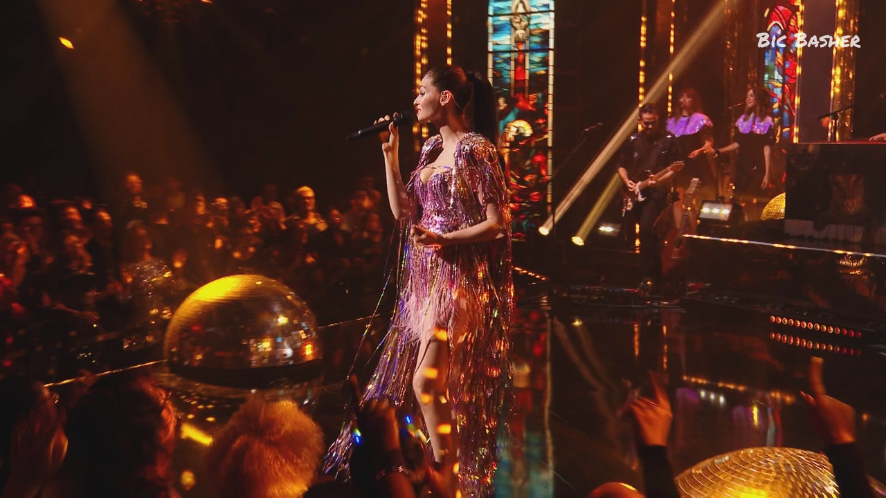 Sophie Ellis-Bextors New Years Eve Disco_20250101_00100045.ts_snapshot_32.09.548