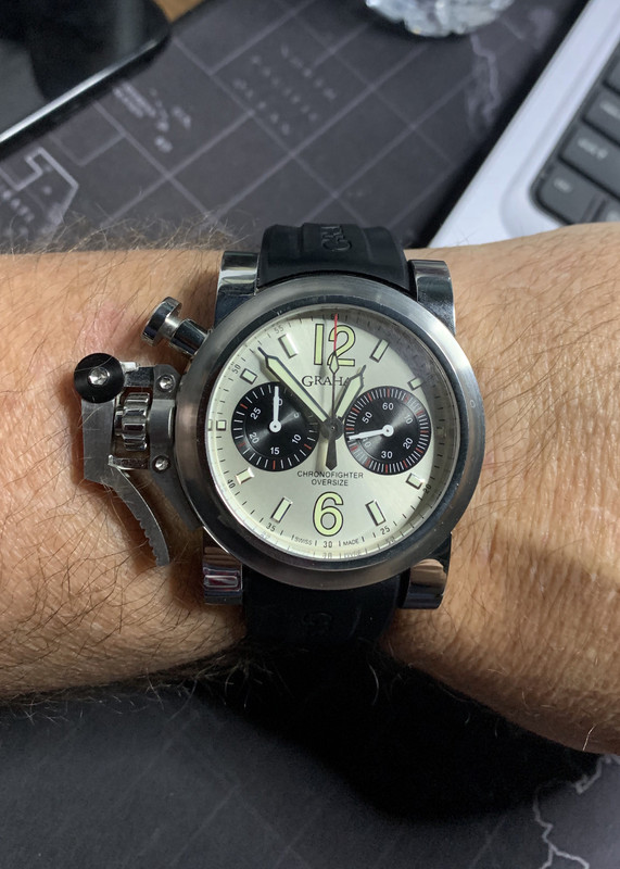 F9EFEF0F-0A69-40C7-B790-7F66B1E47931