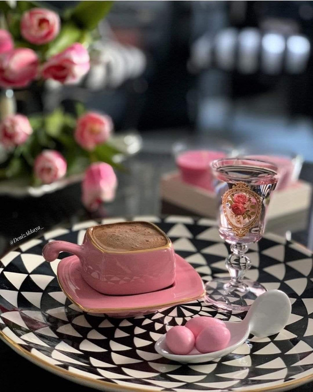 428707755_717947970540471_7179831621444186983_n