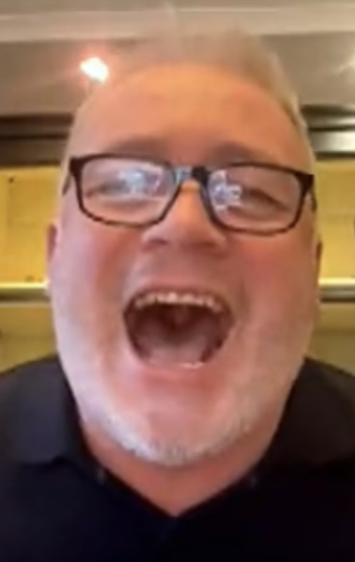 04F564F5-A3D0-4AF1-A522-A37D7E90594E