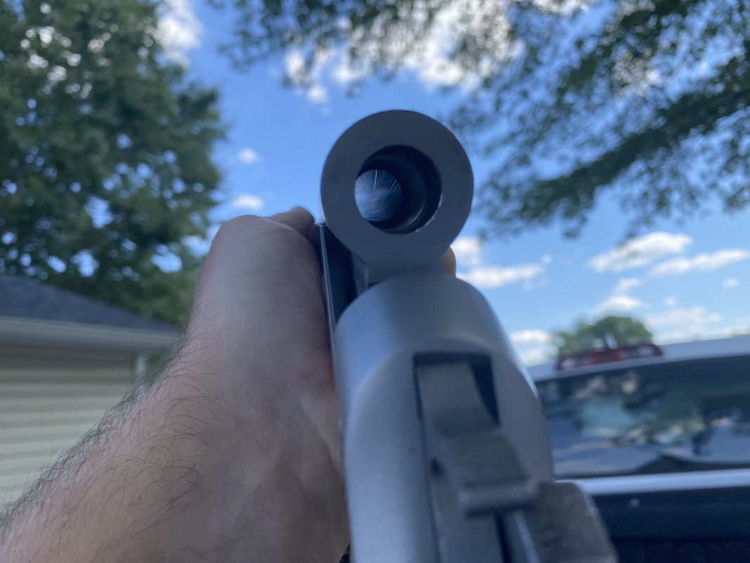 EFEA6E9F-1F96-4DC6-8A70-46311AFAF46D