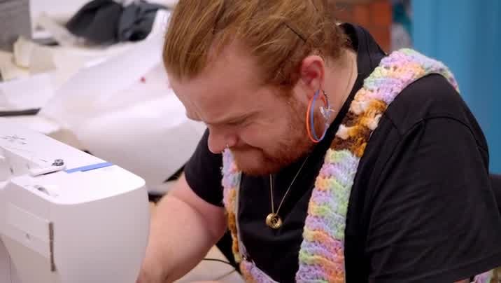 [Image: v02lwm6vyn2x.jpg]