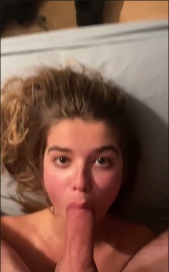[Image: Cumshots11849135000.jpg]