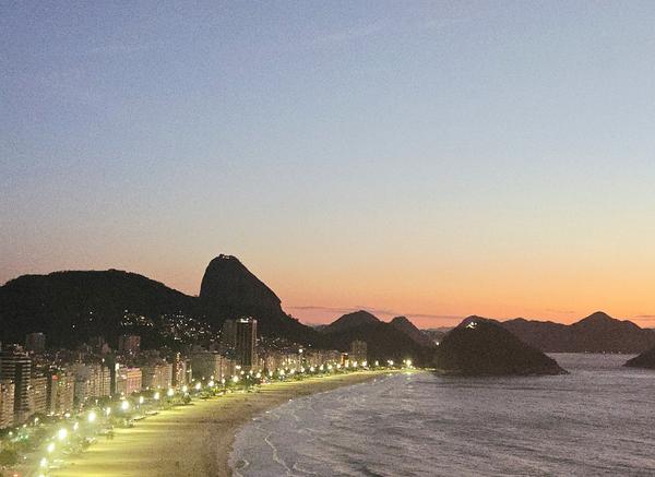 В джазе только девушки или аргентинско-бразильский калейдоскоп В джазе только девушки или аргентинско-бразильский калейдоскоп