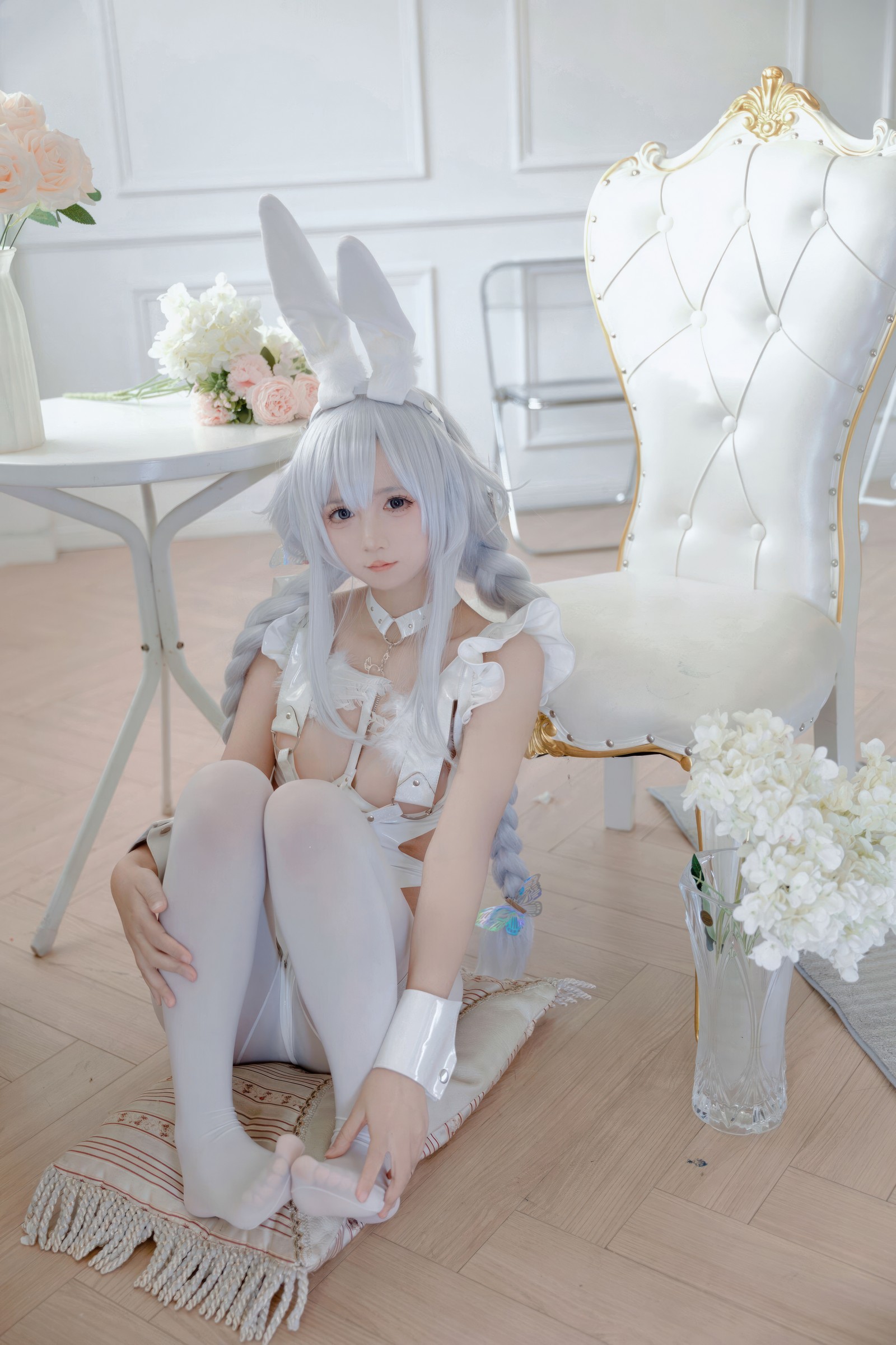 喜欢爱理吗套图：碧蓝航线恶毒·白兔COS高清写真（37P-219.3M）