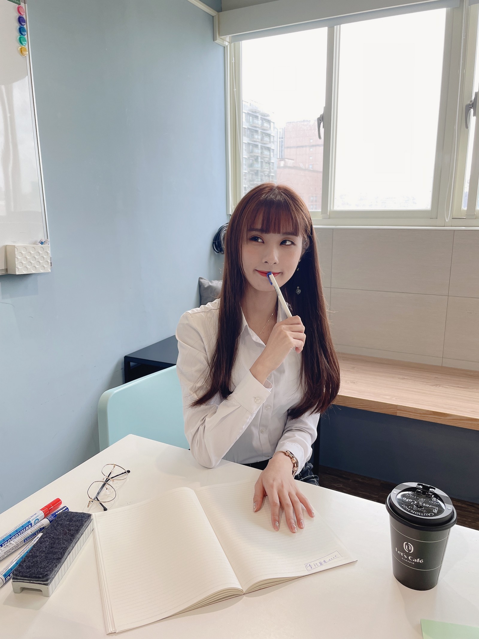 泥泥汝 OL 女郎 B 主题 写真＋视频合集｜高人气职业风作品（350P｜12V｜840MB）插图2