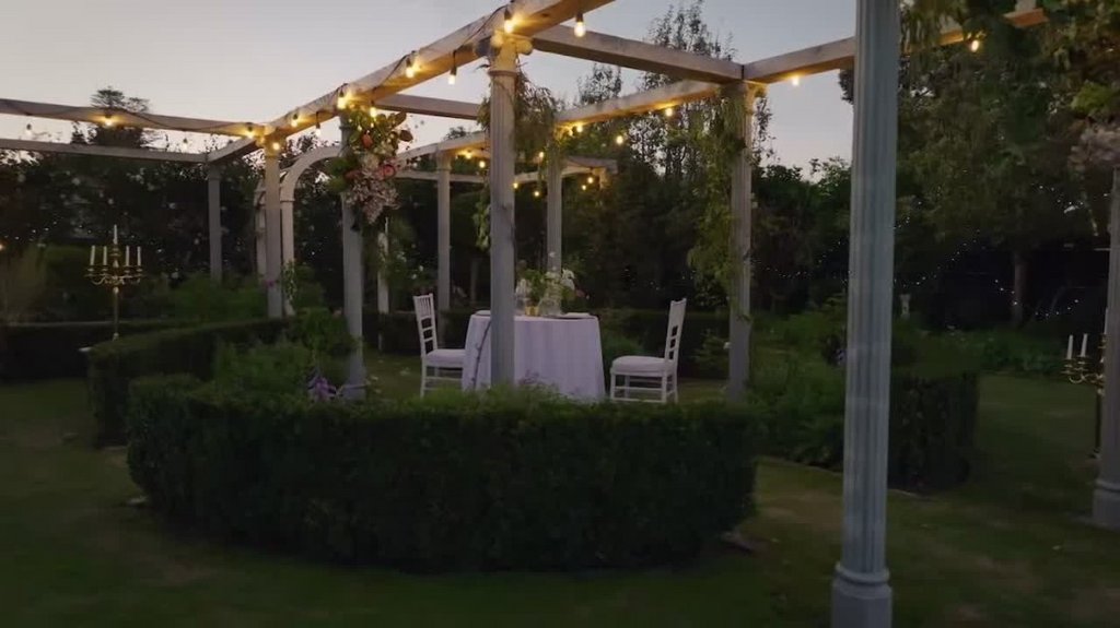 [Image: plgmh1n4c55c.jpg]