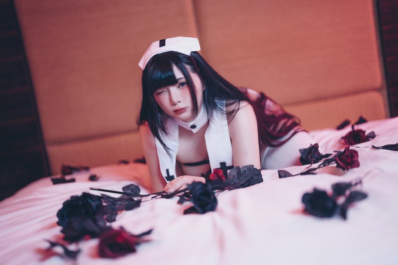 落落Raku 修女与恶魔 Cosplay 写真图集 36P插图7