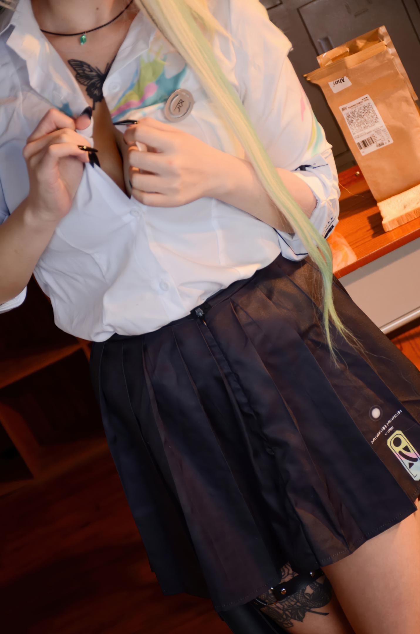 叉烧hibiki NO.001 鸣潮琳奈 96