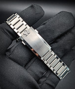 PXL 20260220 051411711 PORTRAIT ORIGINAL