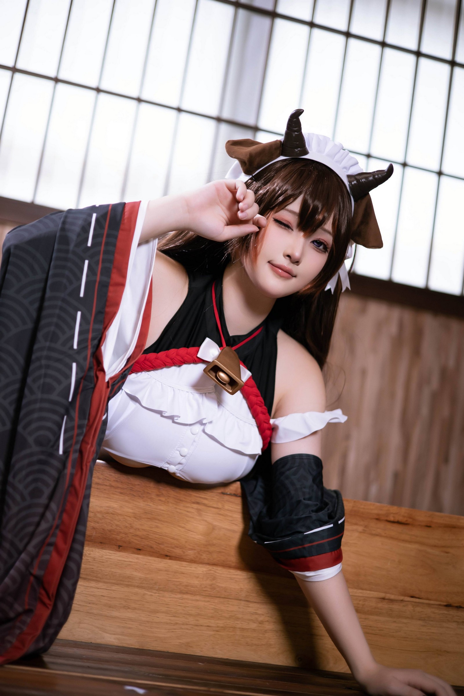 屿鱼 Yuyu 碧蓝航线 㭴 Cosplay 写真图集（17P｜28MB）插图2