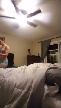 [Image: Voyeur23945122515.jpg]