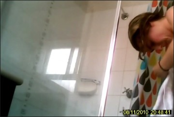 [Image: Voyeur11455094445.jpg]