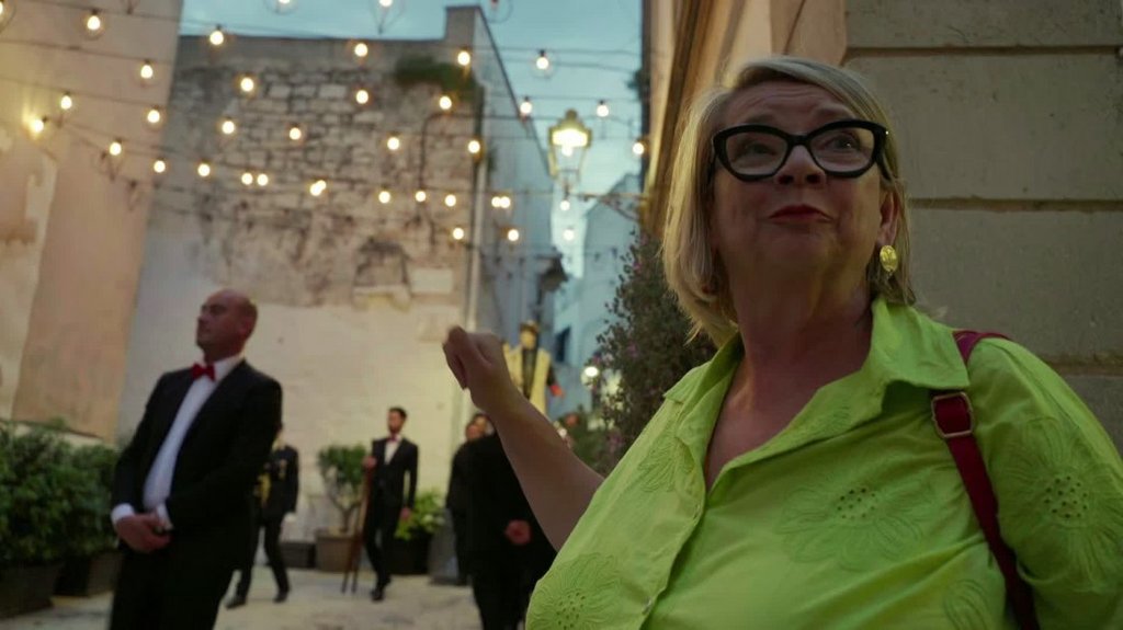 [Image: 828zpnpy1xmr.jpg]