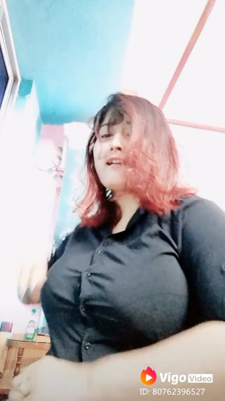 nepali lady big tits.mp4_snapshot_00.14.545
