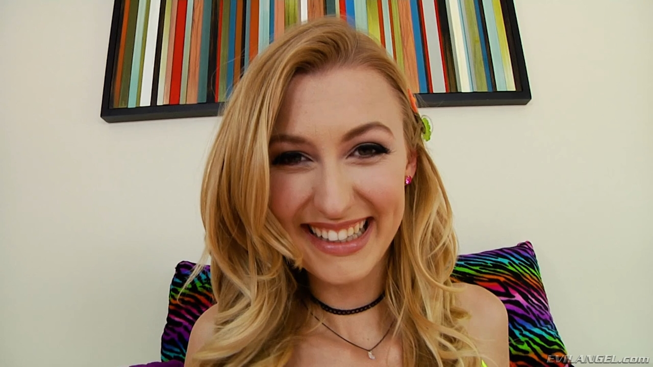 AGr@c3 - !nt3rc@mb!@nd0Cvm - 010917720.mp4_snapshot_04.29.436