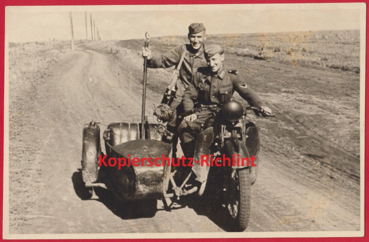 Wehrmacht Soldaten Fernmelder Motorrad  Beiwagen Krad Ausrüstung