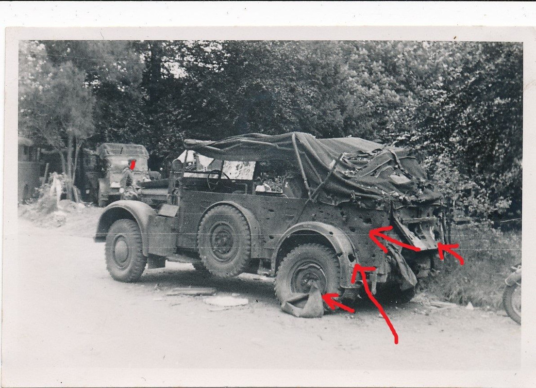 schwerer Einheits PKW Kübelwagen Jeep nach Gefec