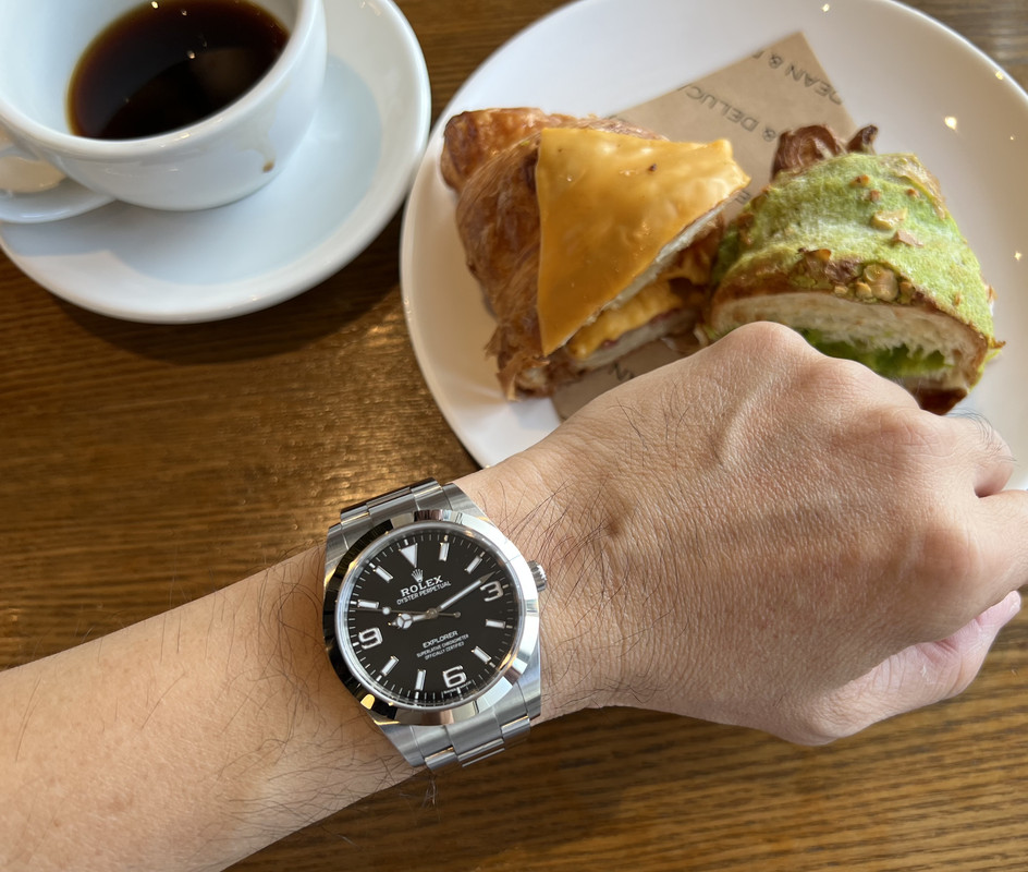 6D32B910-AC63-47E2-9E61-5DD0E501D322