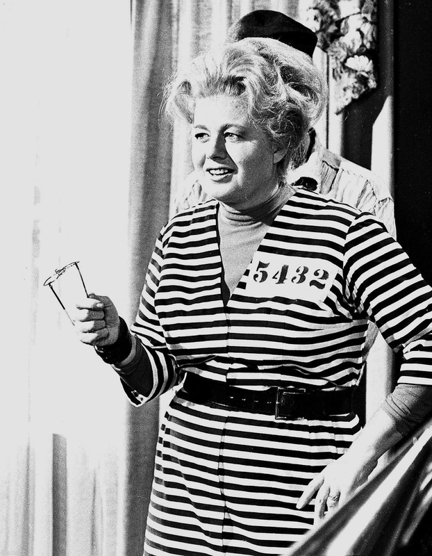 shelley_winters_a77