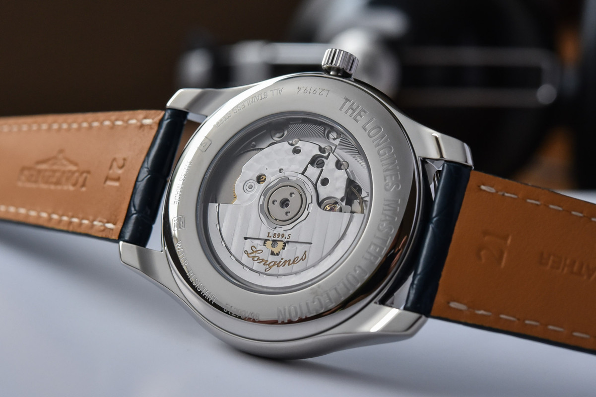 Longines-Master-Collection-Moonphase-Blue-Dial-42mm-L2.919.4.92.0-review-6-2048x1364