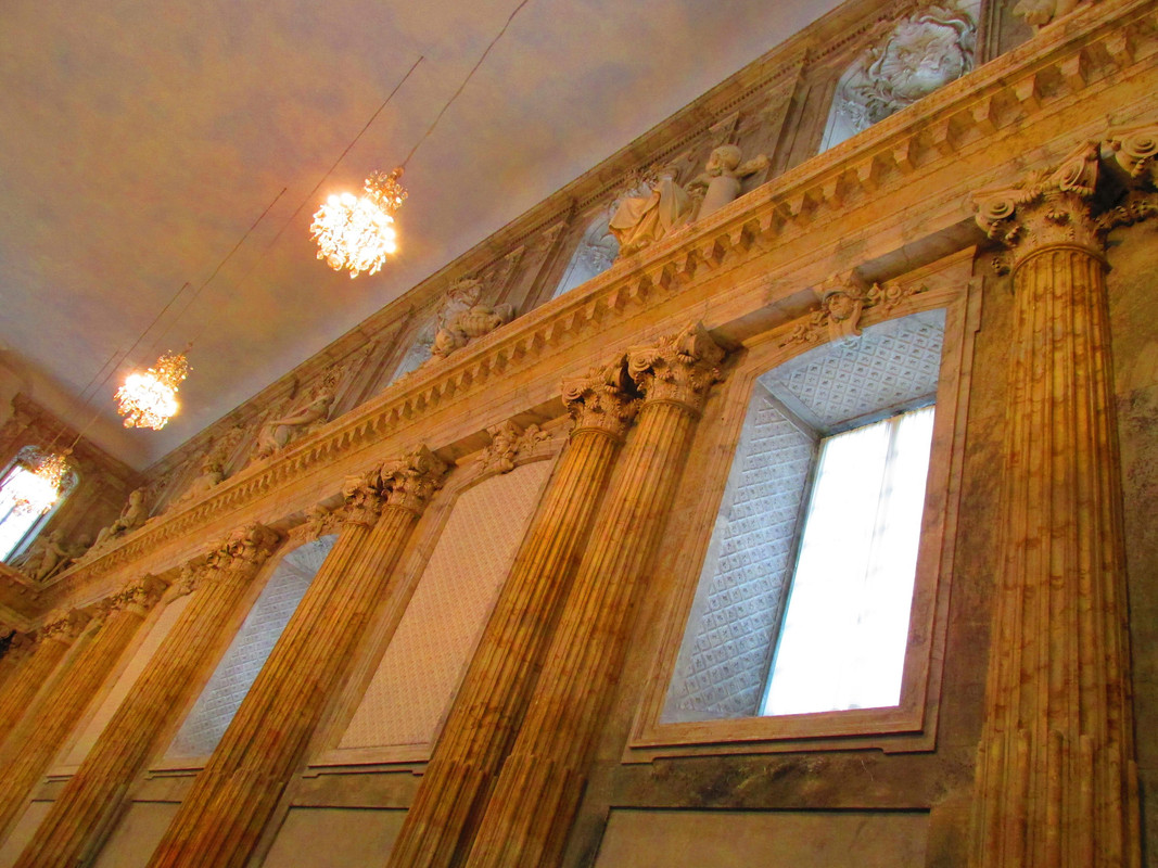 Interior palat (1)
