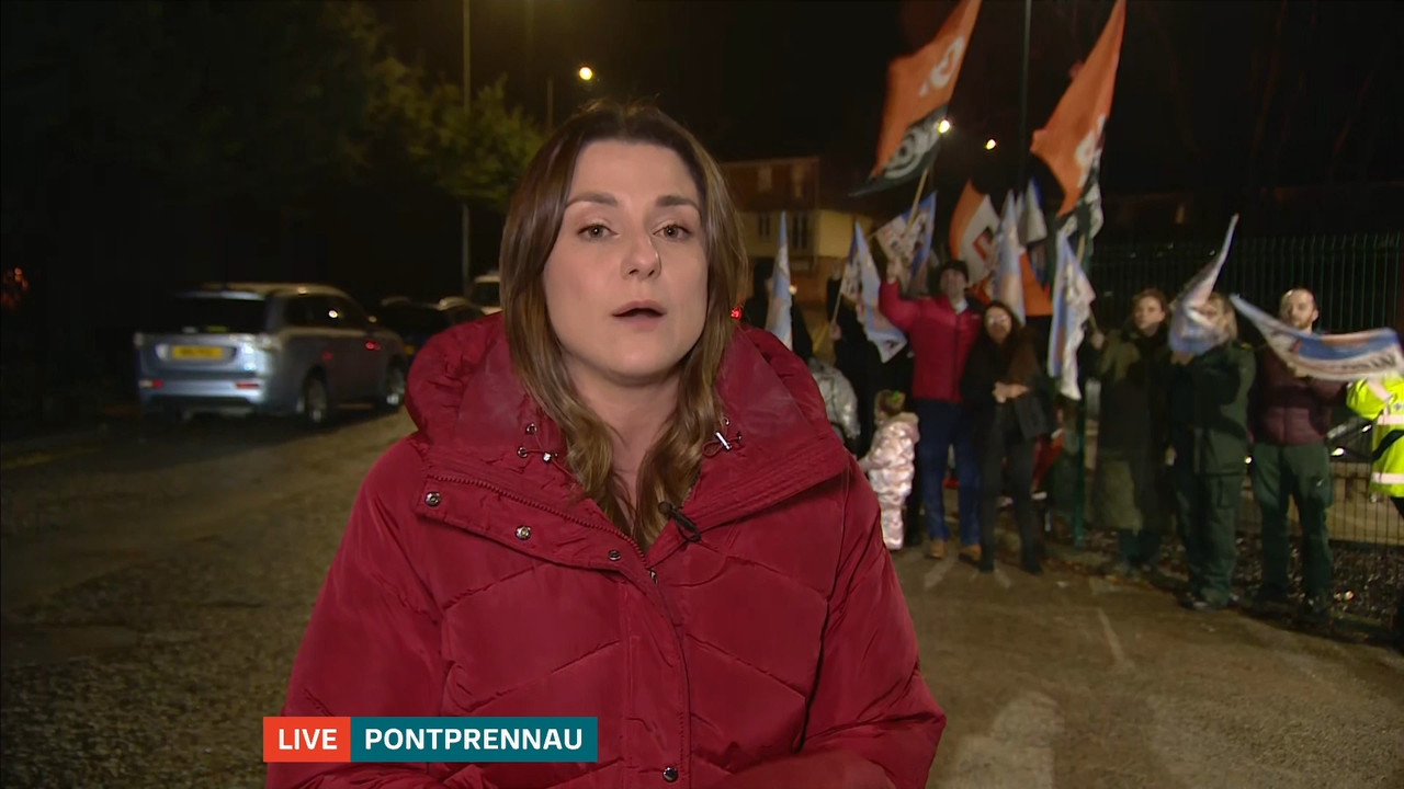 12.21 - 18.00.00 - ITV News Wales at Six..ts_snapshot_06.50.838