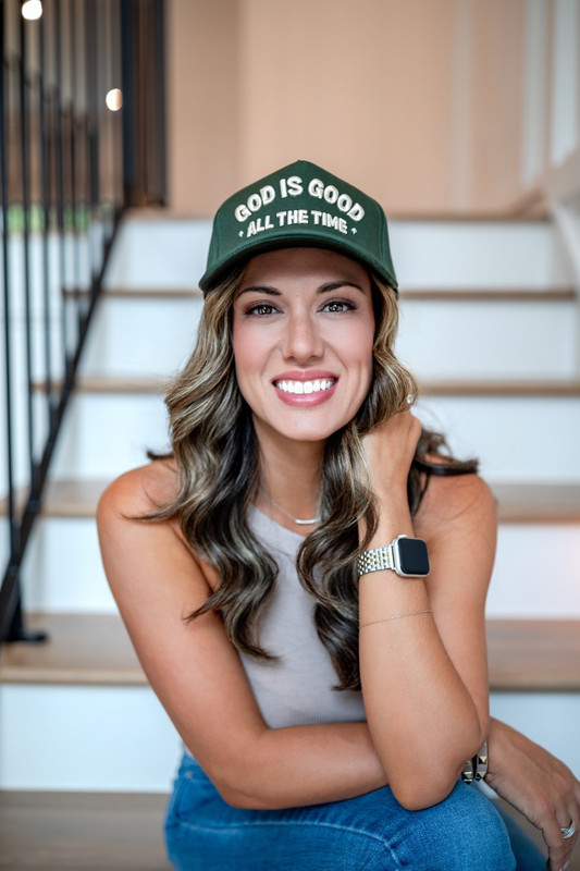 Catie Fuller real estate photo 4