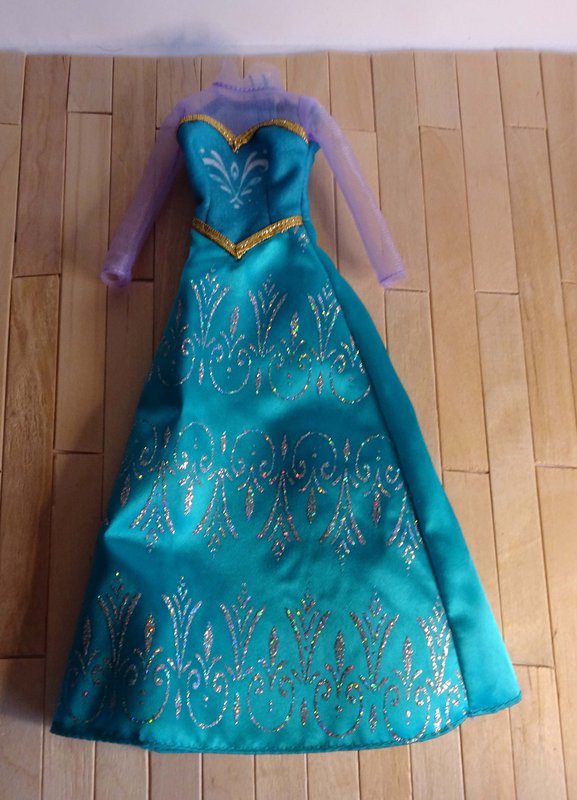 Kleid von Elsa aus Die Eiskönigin