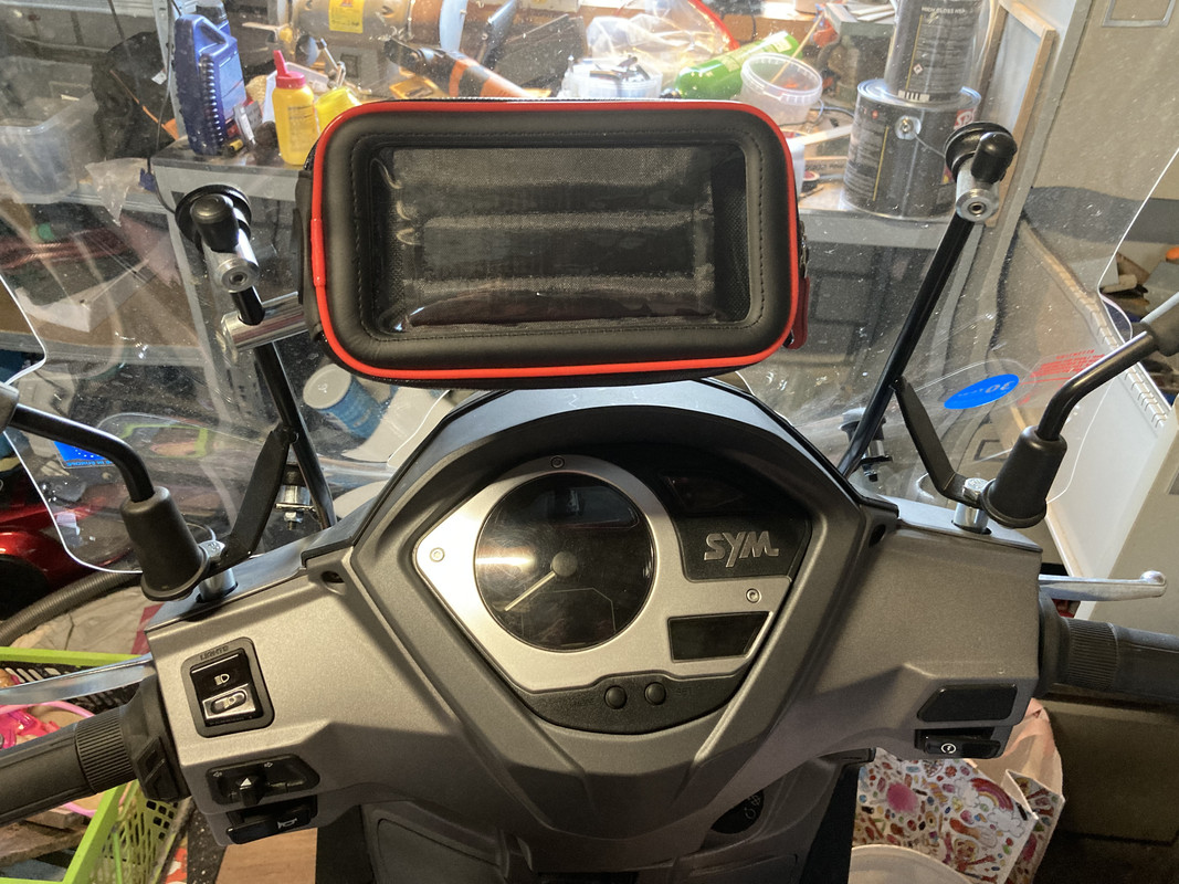 EF3D5928-E67D-4339-8653-36BF6E3BDDEA