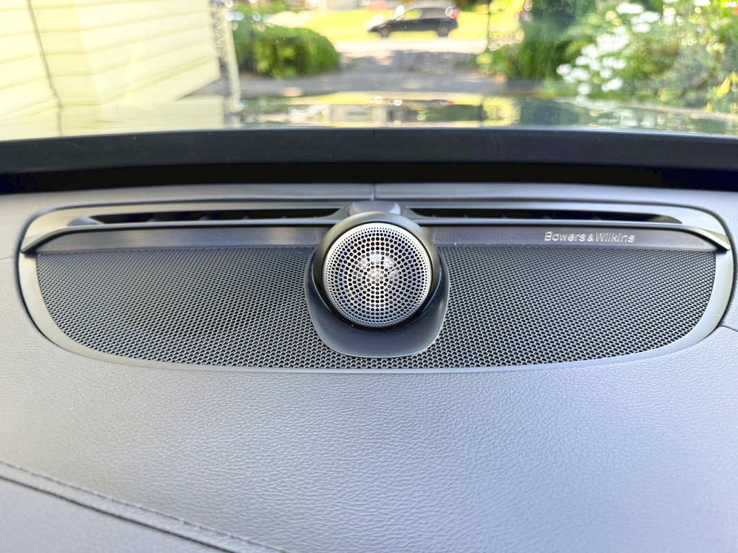 Vehicle thumbnail 26