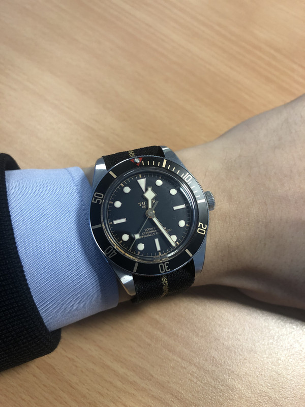 0943BE60-977C-4035-A581-7644319D41F5