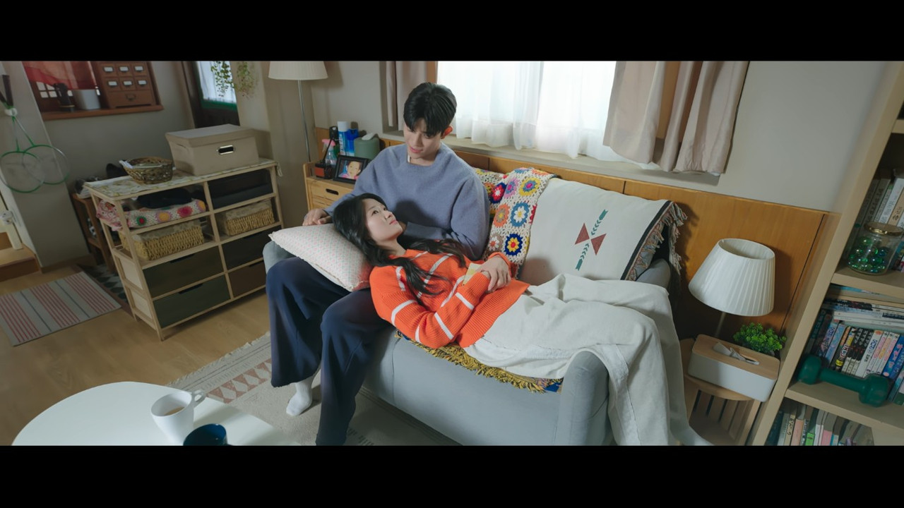 VS Netflix No Tailto Tell E10From Chanceto Destiny 51 14