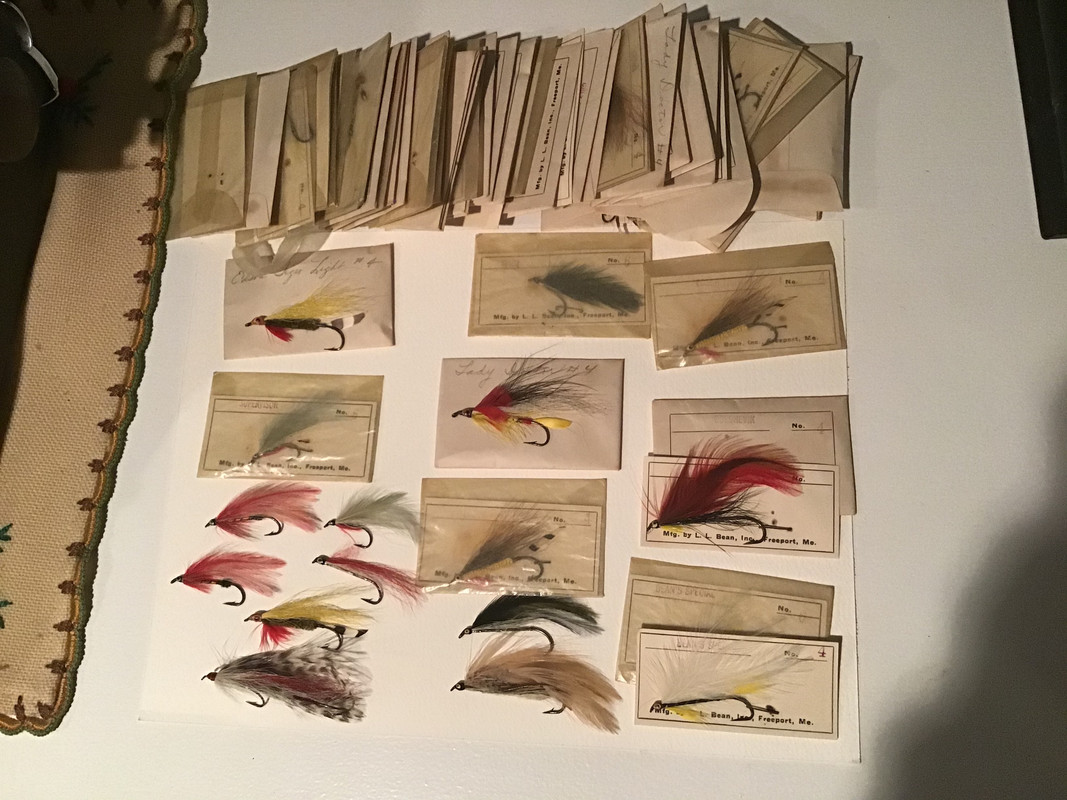 E6EB1A7C-1FCE-4048-9A9E-F4EDB3823D54