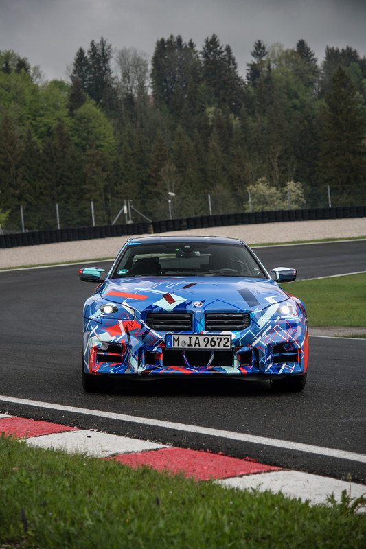 P90468026_highRes_the-all-new-bmw-m2-u