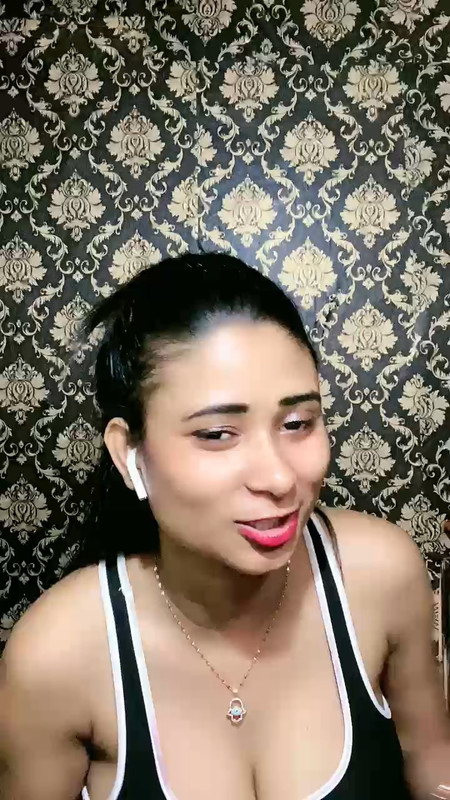 Happy face  _ Tango Live.mp4_snapshot_10.04.914