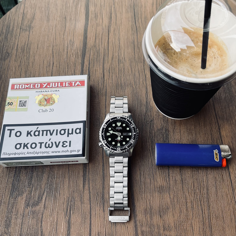 0835FCA0-2D2A-44D2-9D71-4D1B7C7136AE