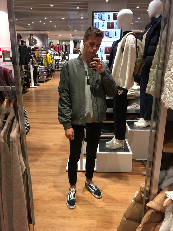 28387168-D56B-4F4C-9910-6A6B42DE64A6