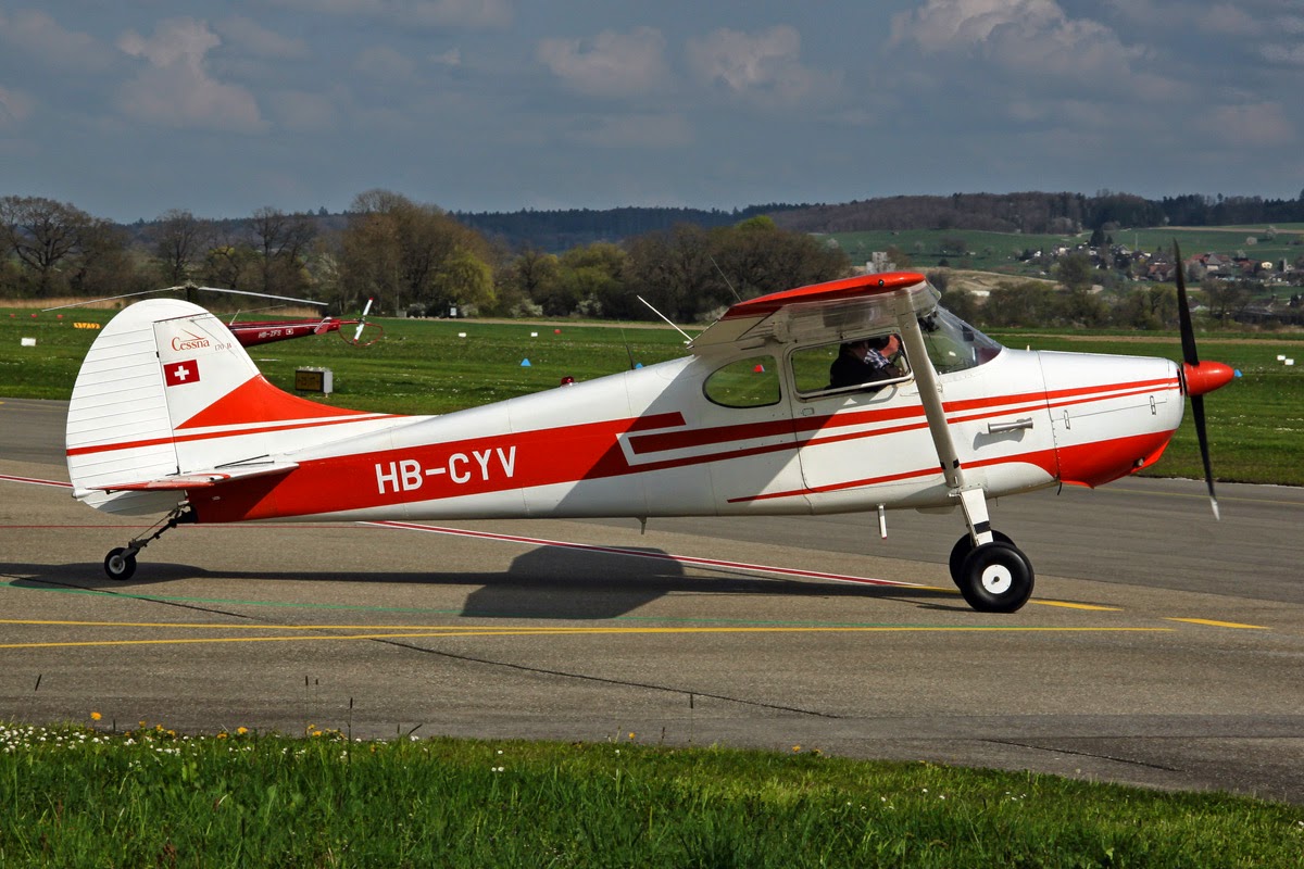 Surprise visit Paul-Misteli-Cessna-170-B-HB-CYV-9259-NET