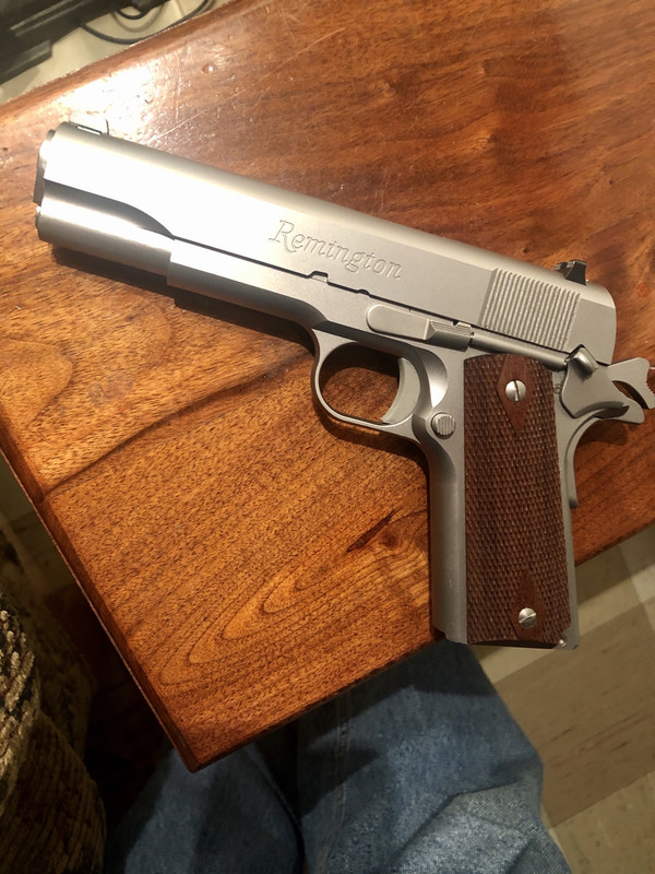 FB82EE02-51D4-44EC-B94C-CB308C4E40B8