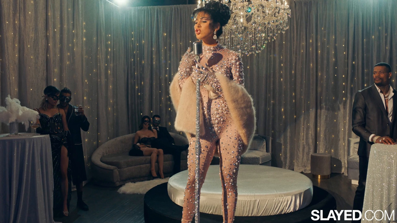 Vanna Bardot Vicki Chase April Olsen - Influence Vanna Bardot - Part 4 - SLAYED.mp4.0005