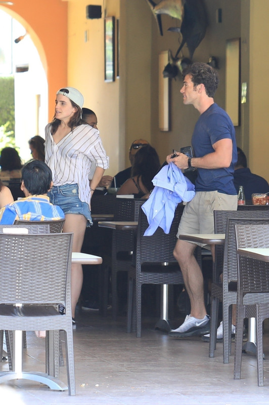 emmawatson-updates.com (17)