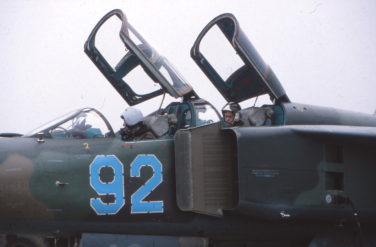 559 APIB Mig-23UB 92 Blue_6902015
