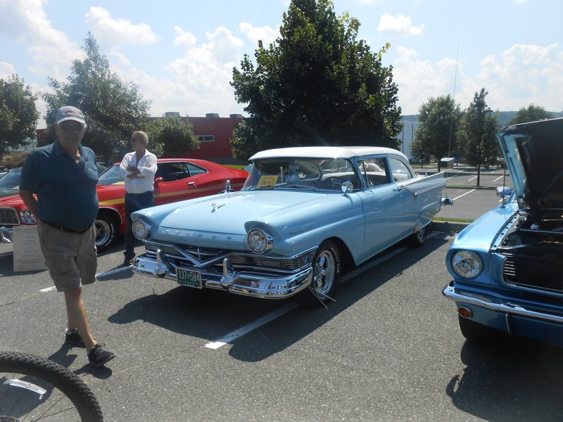 Expo D'auto V8 Antique de Ste-Marie - 4 août 2024 2024-126