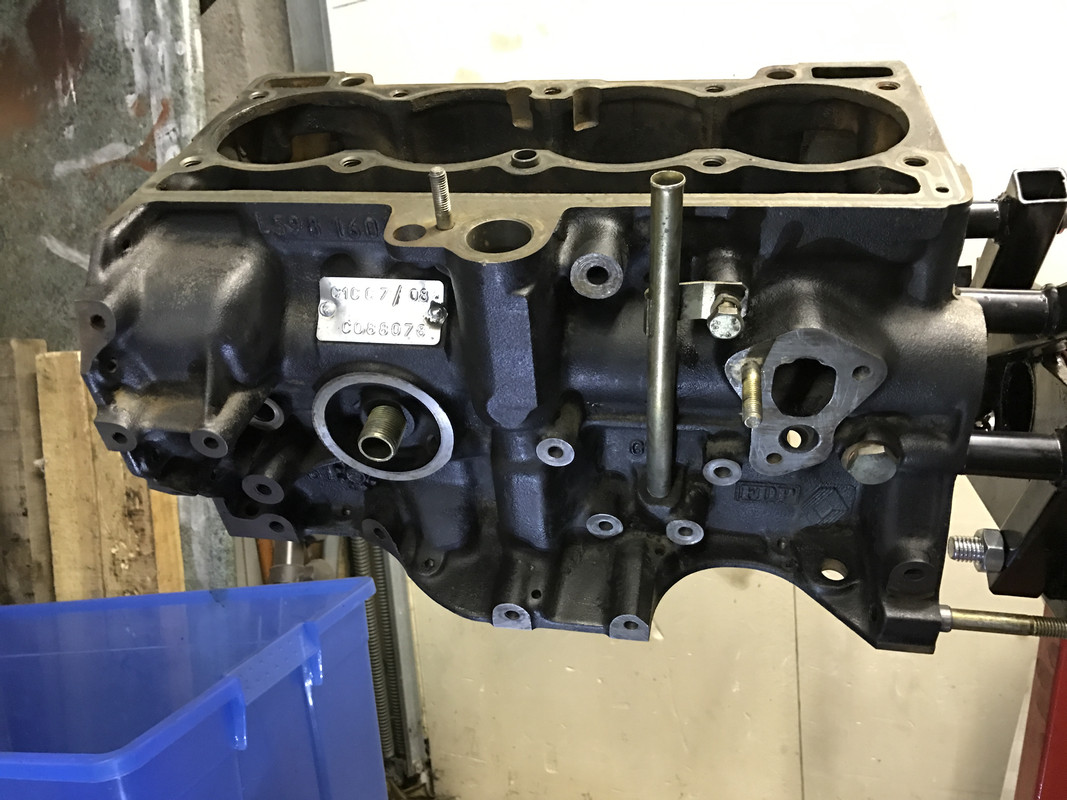 Restauration 4L (1181)