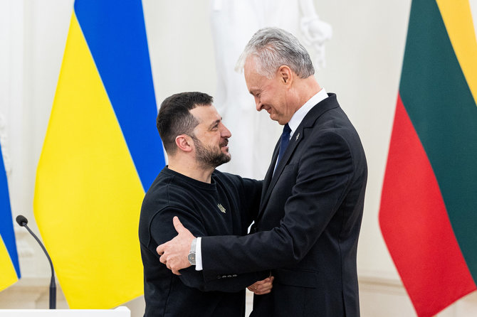 Į pribaltikos šalis atvyko kruvinas klounas