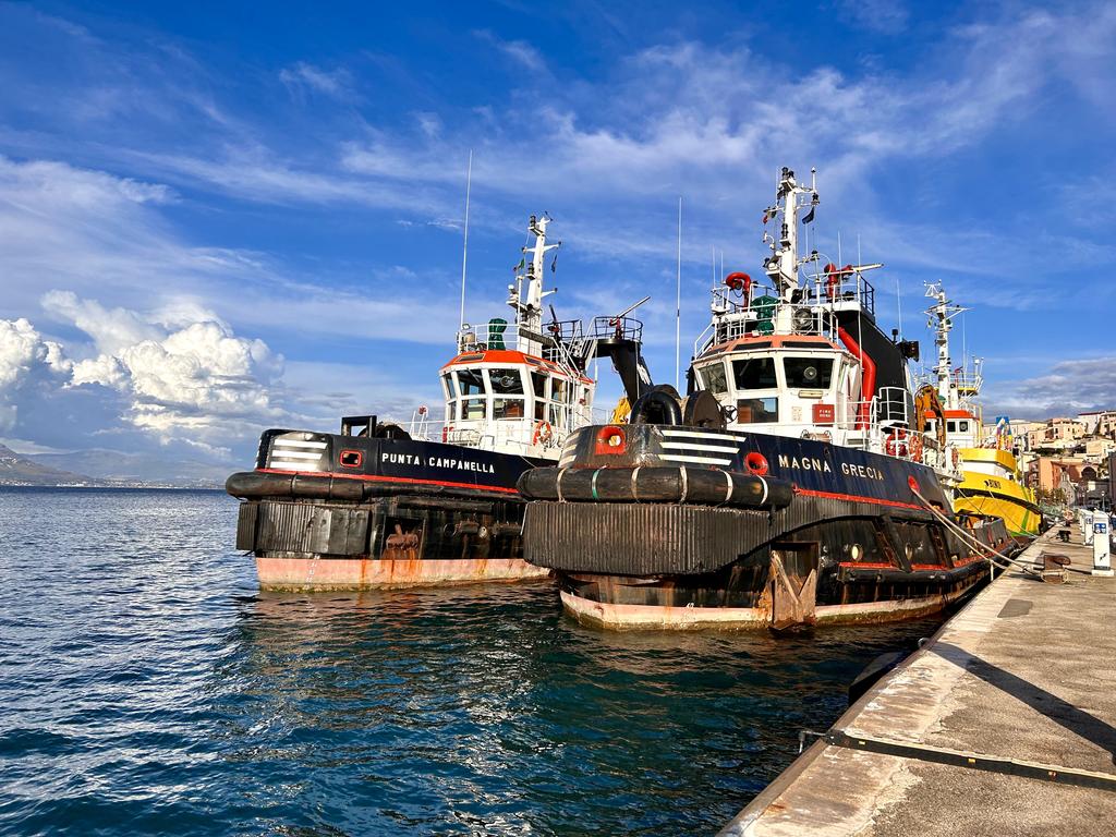 Жаркий сентябрь на побережье Тирренского моря. Жаркий сентябрь на побережье Тирренского моря.