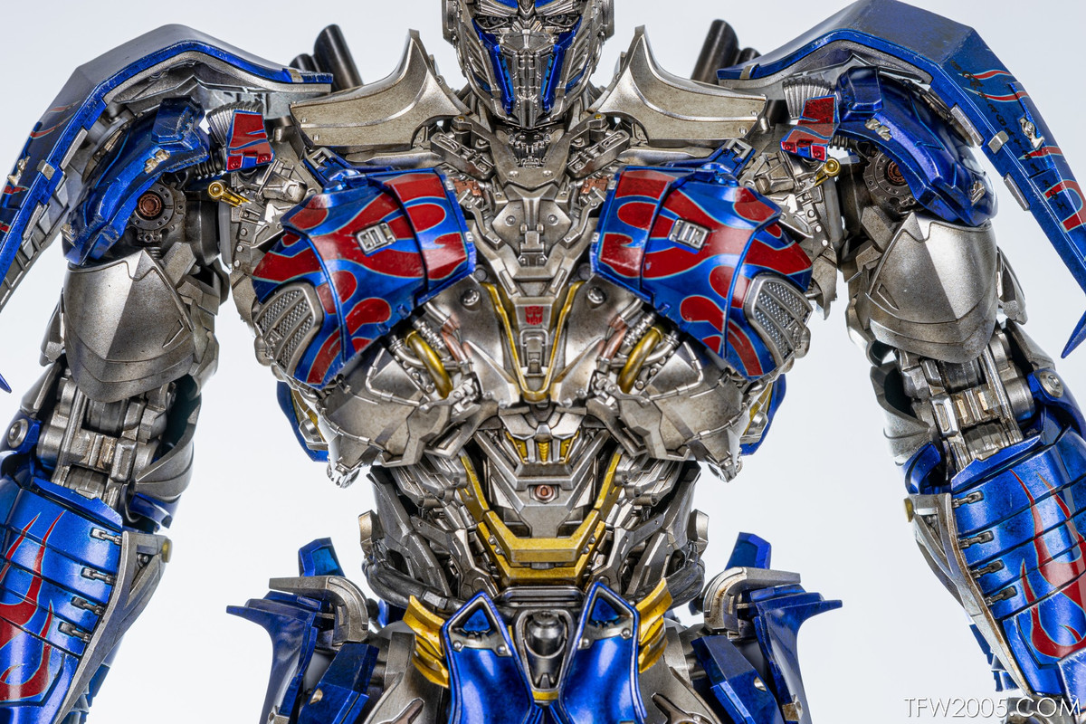 Threezero-DLX-TLK-Prime-020